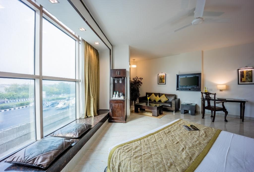 Shanti Palace, Mahipalpur, New Delhi - 3 KM from Delhi International Airport